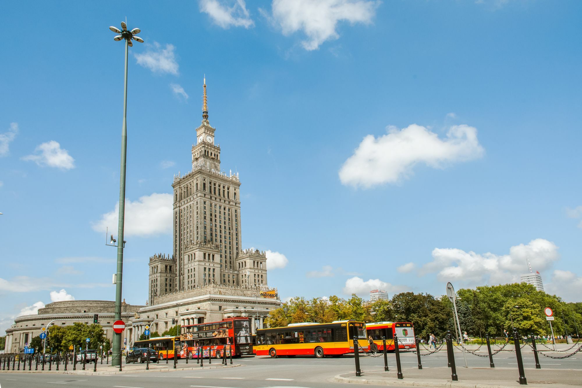 Shortstaypoland Chmielna وارسو المظهر الخارجي الصورة